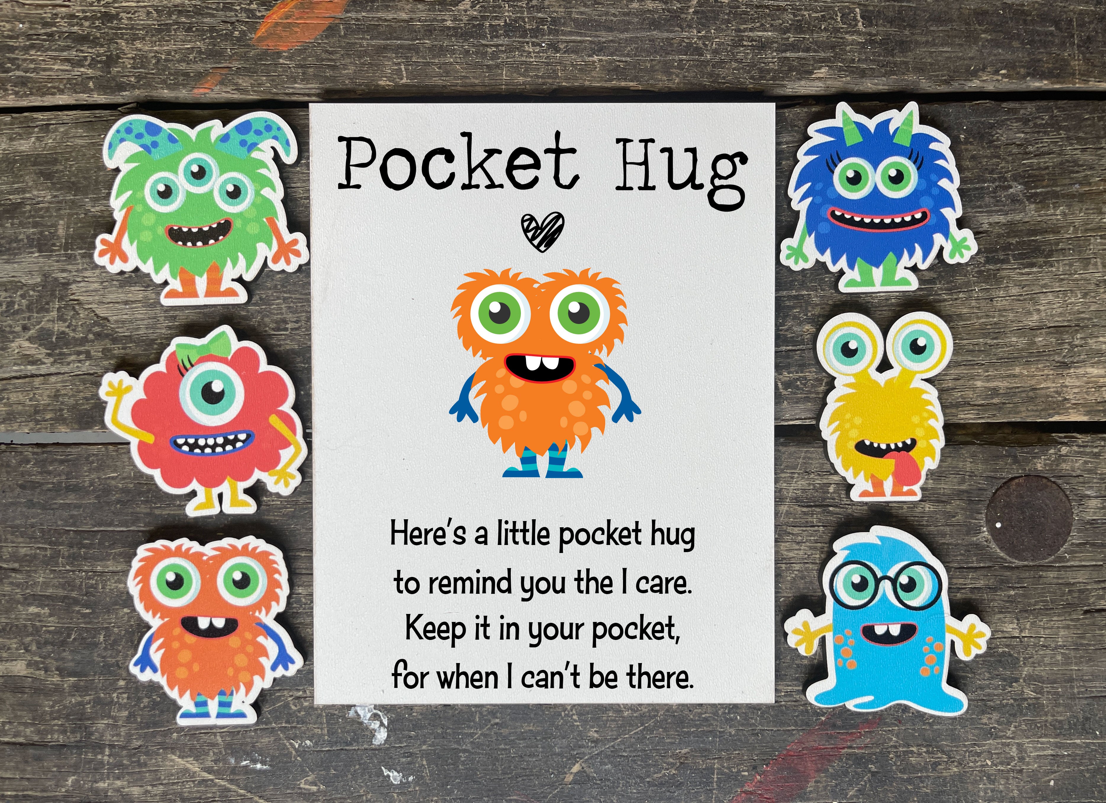 Monster Pocket Hug – Knotted Grain